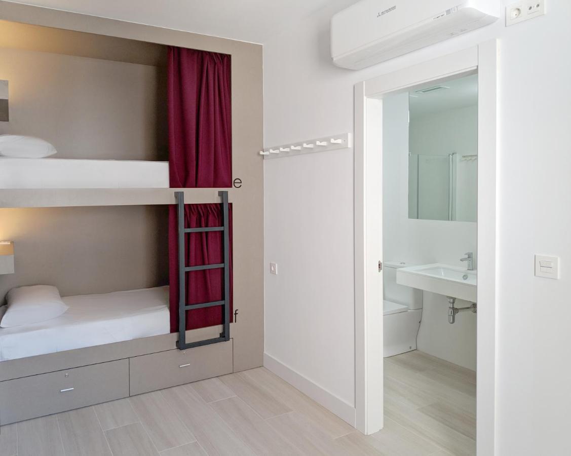 Broz Hostel Гранада Экстерьер фото
