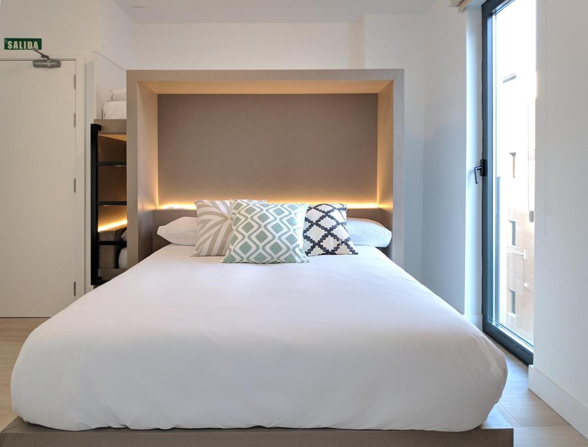 Broz Hostel Гранада Экстерьер фото