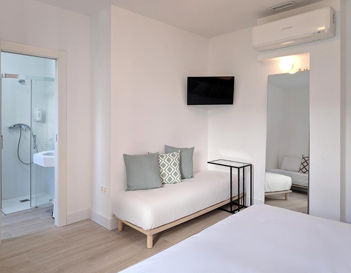 Broz Hostel Гранада Экстерьер фото